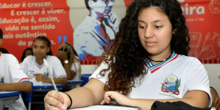 SEC prorroga até o dia 9 de dezembro a avaliação diagnóstica em escolas estaduais e municipais