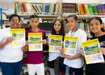 Projeto Caminhos da Sustentabilidade distribui 2.900 livros e impacta 6.300 alunos de escolas públicas