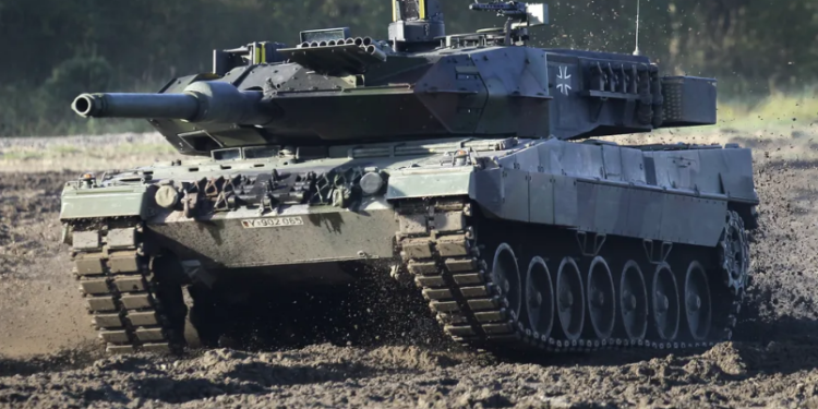 Tanques da Alemanha podem fazer a Ucrânia sair da defensiva e ir para a ofensiva, dizem especialistas
