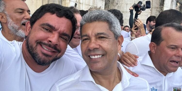 “É o momento de apoiarmos o governador Jerônimo Rodrigues em prol do desenvolvimento da Bahia”, diz Marcus Sarmento, na Lavagem do Bonfim