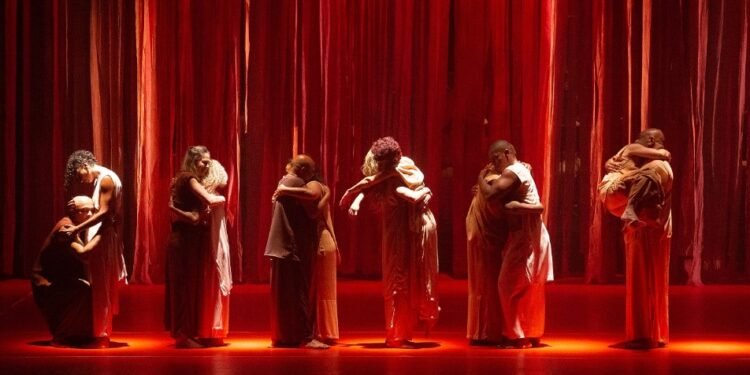 Abertura do 17º ano do Domingo no TCA será com “Viramundo” do BTCA