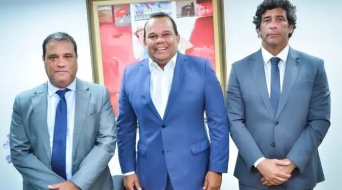 Reunião com vice-governador Geraldo Júnior discute atuação do MP nos dias da folia