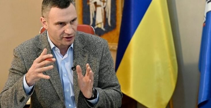 Prefeito de Kiev diz que ataques à capital ucraniana danificaram instalações de infraestrutura