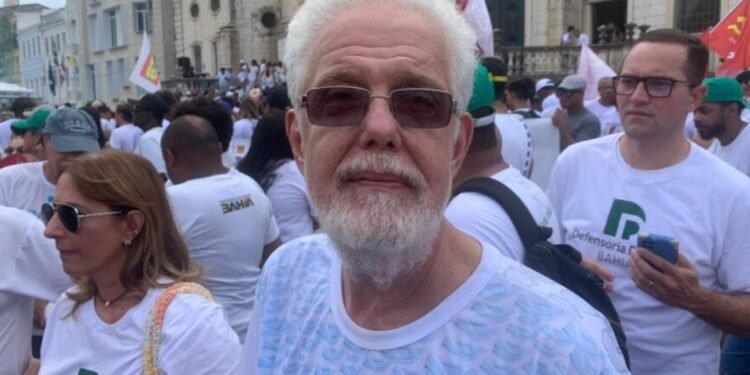 Decisão sobre punição a Bolsonaro deve ser do Judiciário, diz Solla