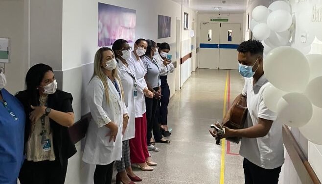 INTS levou musicoterapia à UPA Brotas para lembrar do Janeiro Branco