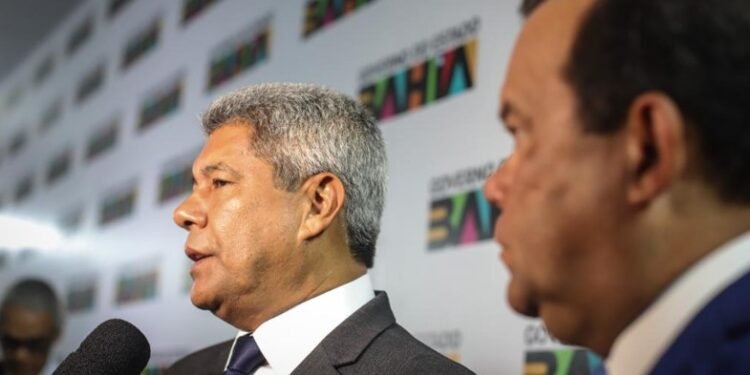 PM-BA terá câmera nas fardas dos agentes, garante governador