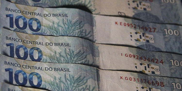 Caixa começa a pagar Bolsa Família de R$ 600 nesta quarta-feira