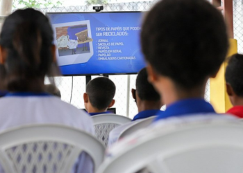 Moradores de Candeias participam de oficinas e palestras no Dia da Educação Ambiental