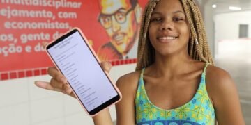 Matrícula on-line da rede estadual segue na segunda e terça para Ensino Médio, EJA e Educação Profissional