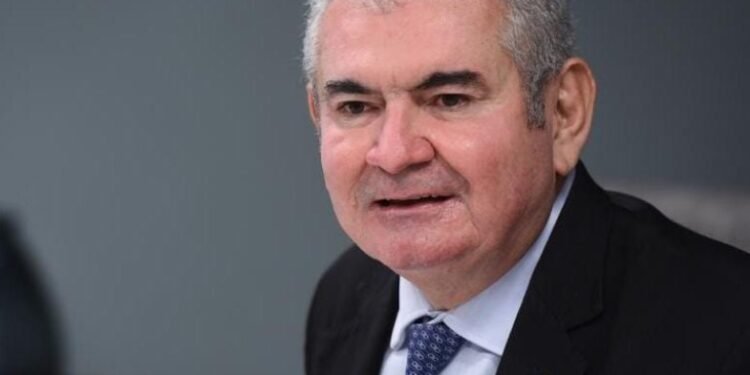 Angelo Coronel faz ofensiva por avanço da reforma tributária em 2023