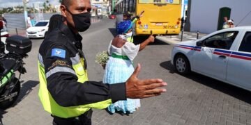 Iemanjá: veja os bloqueios, desvios e opções de tráfego no Rio Vermelho