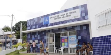 Bahia recebe mais 60 mil doses da vacina Pfizer para adultos