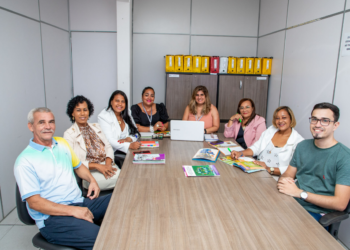 NAPE oferece suporte pedagógico aos estudantes em Madre de Deus