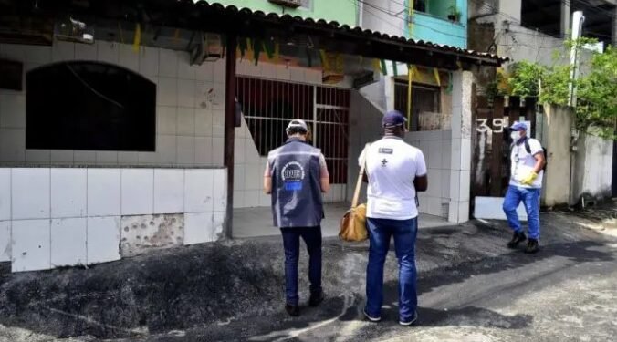 Operação Verão sem Mosquito: CCZ inspeciona 3 mil imóveis em Salvador