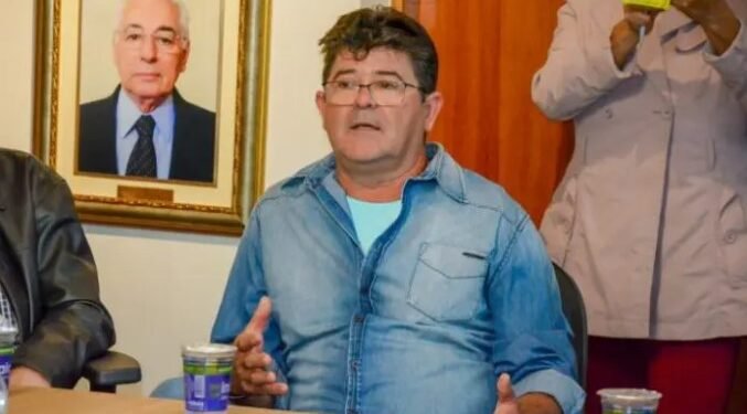 MP faz recomendação ao prefeito de Macaúbas após casos de nepotismo