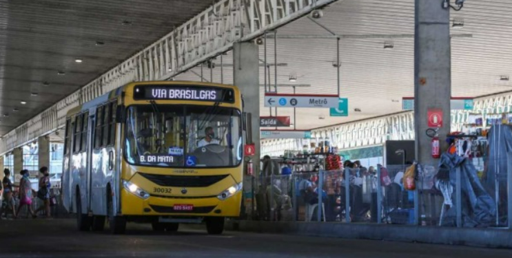 ‘Ainda não temos absolutamente nada conclusivo’, diz Müller sobre aumento de tarifa de ônibus