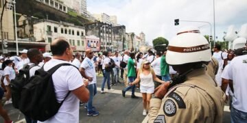 Delegacia registrou 55 furtos durante a Lavagem do Bonfim em Salvador