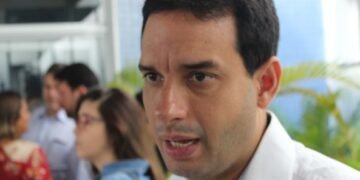 Leo Prates comemora anúncio da construção da primeira UPA da Ilha de Maré