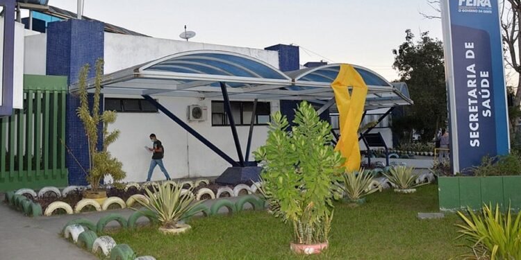 Médicos paralisam atividades após atraso salarial em Feira de Santana