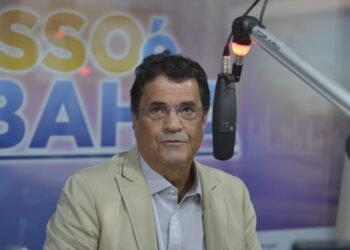Angelo Almeida diz que Colbert Martins “entrou em transe”