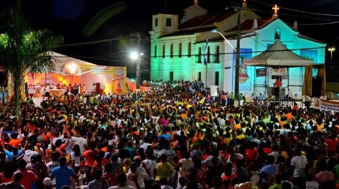 Festa em homenagem a Nossa Senhora das Candeias começa nesta terça-feira, 24