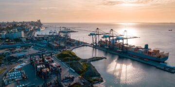 Terminal de contêineres do porto de Salvador alcança recorde de produtividade em novo cais