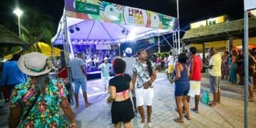 Abertura da Feira Pôr do Sol agita fim de semana em Arembepe e Guarajuba