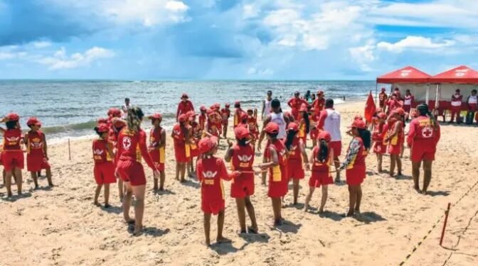 Prefeito Jânio Natal exalta projeto Anjinhos da Praia: “educar para prevenir”
