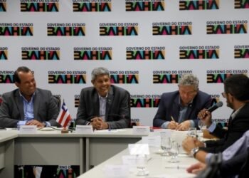 Jerônimo reúne prefeitos para ‘reforçar representatividade dos municípios’