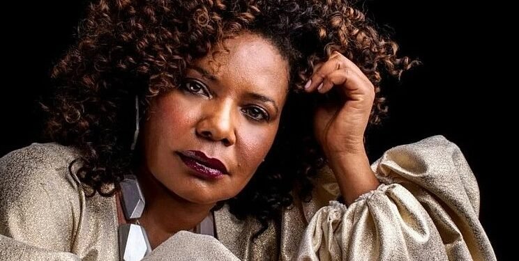 Margareth Menezes repudia ataques e chama vândalos de ignorantes