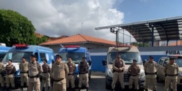 Policia Militar inicia ação para combater crimes na orla de Camaçari