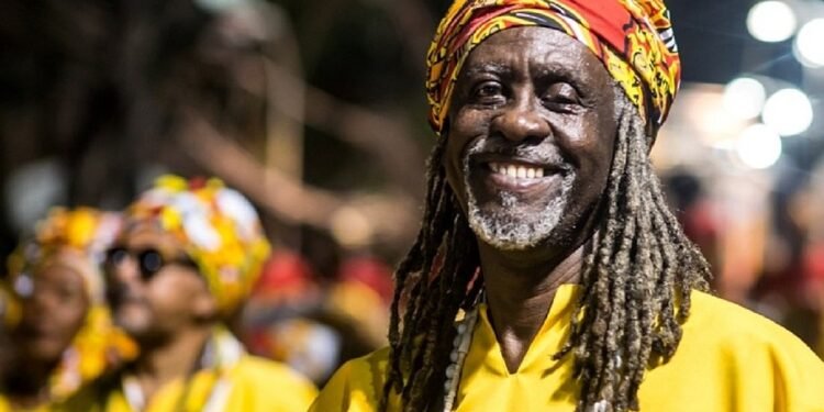 Ilê Aiyê faz reverência à ancestralidade angolana nas ruas do Carnaval 2023