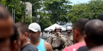Cerca de 400 alunos da Polícia Militar vão reforçar policiamento no Carnaval