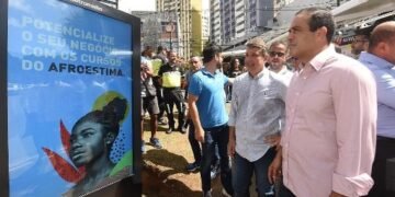 Pontos de ônibus e paradas de táxi de Salvador serão reformados