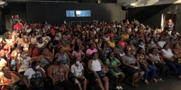 Profissionais da merenda escolar de Lauro de Freitas recebem capacitação