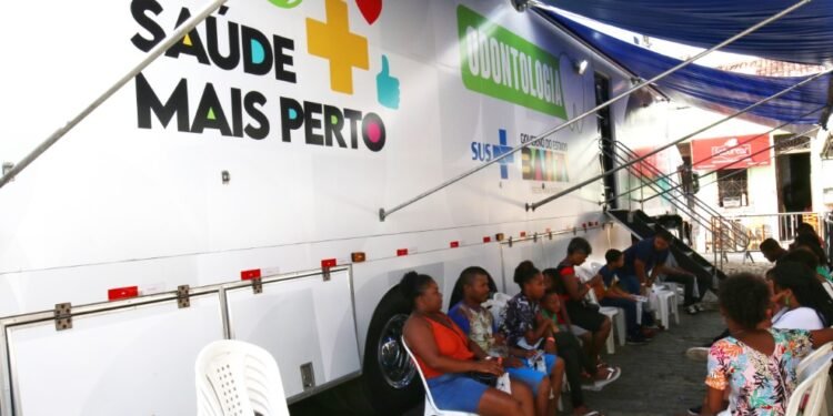 Ação itinerante leva atendimentos de saúde e cidadania ao recôncavo baiano