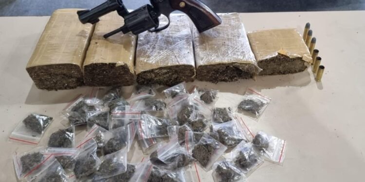 Sobe para três o número de armas apreendidas durante Operação Perseus