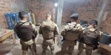 19⁰ BPM e Cipe Central desarticulam laboratório de refino de cocaína em Jequié