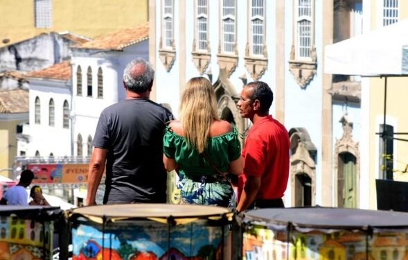 Atrativos de Salvador mantêm turistas na cidade após Carnaval