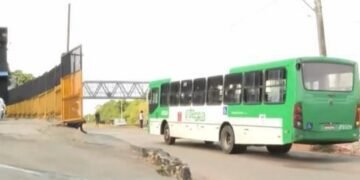 Ônibus voltam a circular na região da Palestina após dia de tensão