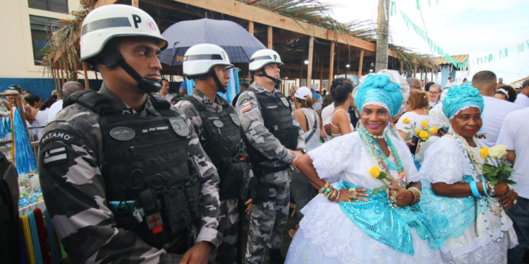 Centenário da Festa de Iemanjá começa sem registro de crimes graves