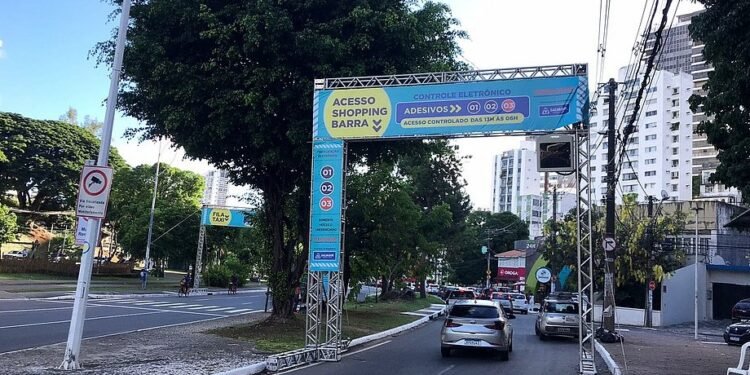 Confira as mudanças no trânsito e barreiras nos circuitos do Carnaval