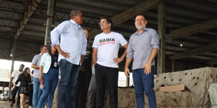 SDE, FLEM e permissionários comemoram 50 anos da Ceasa