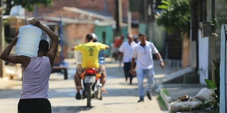 Embasa diz ter regularizado abastecimento em 90% das áreas afetadas por interrupção