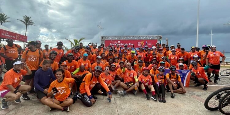 Dia Mundial do Rim: Roberta Santana participa de ação e destaca investimentos no tratamento de doenças renais