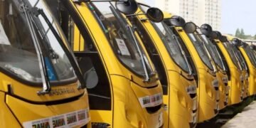 Oitenta ônibus escolares são entregues para o transporte de estudantes de municípios do interior