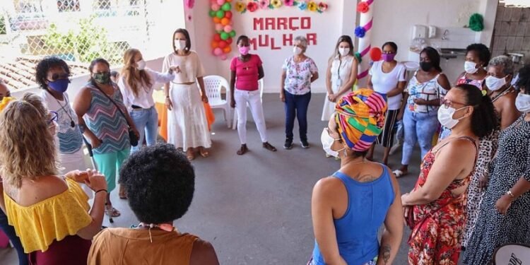 Prefeitura organiza ações para o público feminino em Salvador