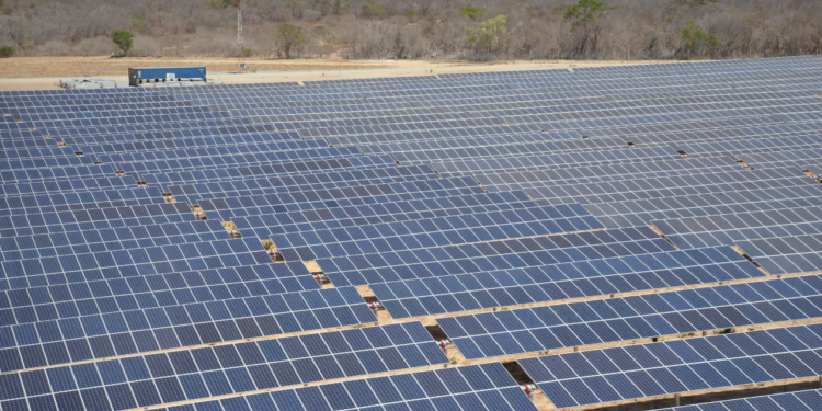Bahia mantém liderança nacional na geração total de energia eólica e solar