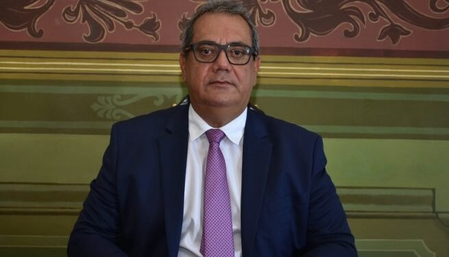 Projeto de Carlos Muniz combate vandalismo e receptação de cabos e fios metálicos