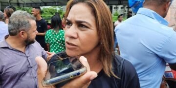 Secretária da Saúde garante ampliação do programa Mais Médicos no Estado